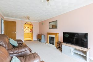 LIVING ROOM- click for photo gallery